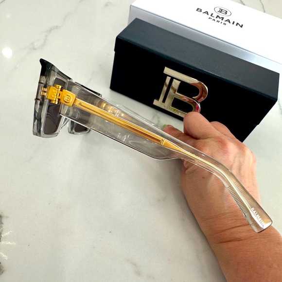 Balmain Sunglasses - Picture 2 of 11